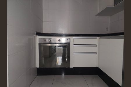 Apartamento para alugar com 60m², 2 quartos e 1 vaga Apartamento para alugar com 60m², 2 quartos e 1 vagaCozinha