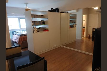 Apartamento à venda com 37m², 1 quarto e sem vaga