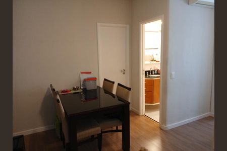 Apartamento à venda com 37m², 1 quarto e sem vaga