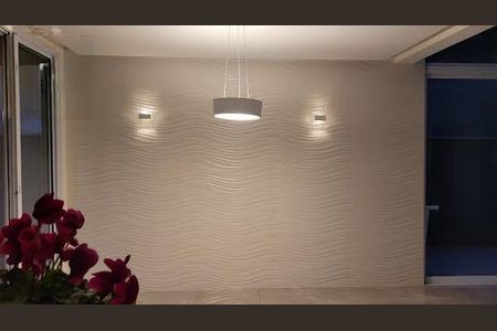 Casa à venda com 3 quartos, 231m² em Suru, Barueri