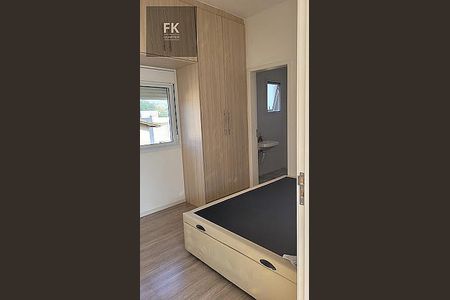 Casa à venda com 3 quartos, 231m² em Suru, Barueri