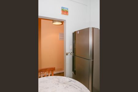 Cozinha e Área de Serviço de apartamento para alugar com 1 quarto, 50m² em Pompeia, São Paulo