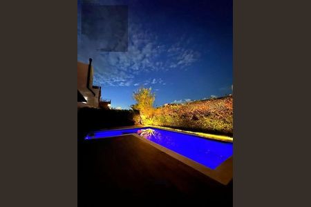 Casa à venda com 386m², 4 quartos e 4 vagas