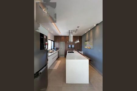 Casa à venda com 386m², 4 quartos e 4 vagas