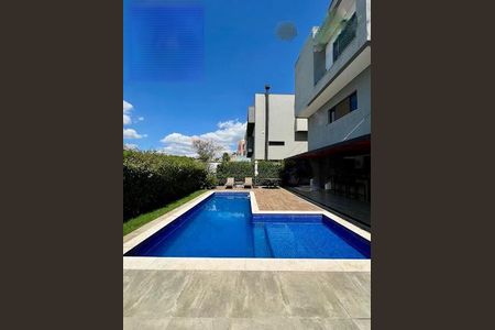 Casa à venda com 386m², 4 quartos e 4 vagas