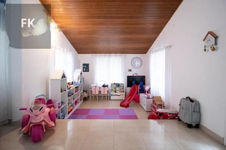 Casa à venda com 4 quartos, 365m² em Morada dos Pássaros, Barueri