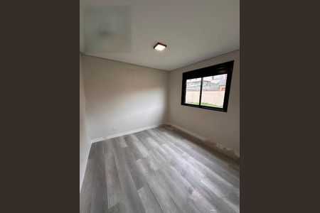 Casa à venda com 3 quartos, 131m² em Villas do Jaguari, Santana de Parnaíba