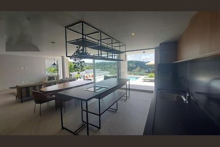 Casa à venda com 492m², 4 quartos e 6 vagas