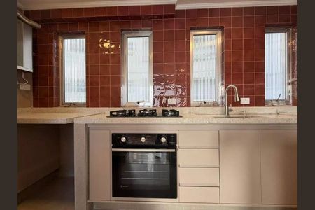 Apartamento à venda com 2 quartos, 64m² em Cerqueira César, São Paulo