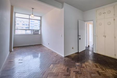 Apartamento à venda com 3 quartos, 129m² em Copacabana, Rio de Janeiro