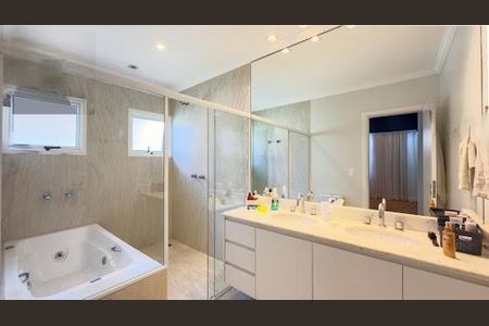Casa à venda com 4 quartos, 334m² em Residencial Morada dos Lagos, Barueri