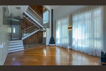 Casa à venda com 4 quartos, 334m² em Residencial Morada dos Lagos, Barueri