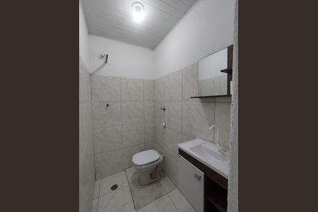 Banheiro - torneira de casa para alugar com 2 quartos, 70m² em Vila Gumercindo, São Paulo