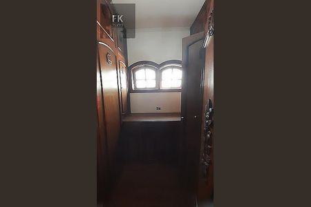 Casa de condomínio à venda com 405m², 4 quartos e 6 vagas