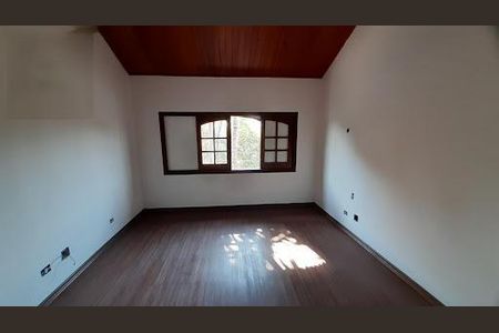 Casa de condomínio à venda com 405m², 4 quartos e 6 vagas