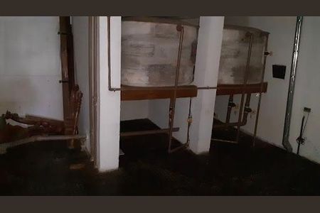 Casa de condomínio à venda com 405m², 4 quartos e 6 vagas