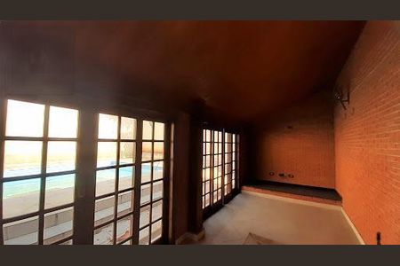 Casa de condomínio à venda com 405m², 4 quartos e 6 vagas