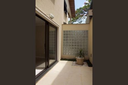Casa à venda com 4 quartos, 330m² em Alphaville, Santana de Parnaíba