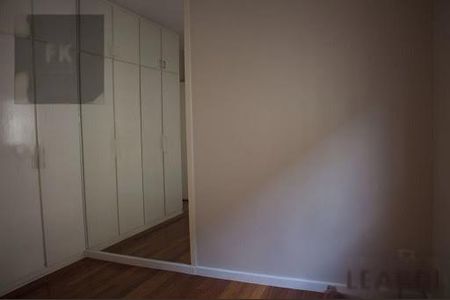 Casa à venda com 4 quartos, 330m² em Alphaville, Santana de Parnaíba