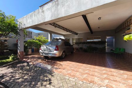 Quintal - Garagem de casa à venda com 4 quartos, 200m² em Jardim Campos Eliseos, Campinas