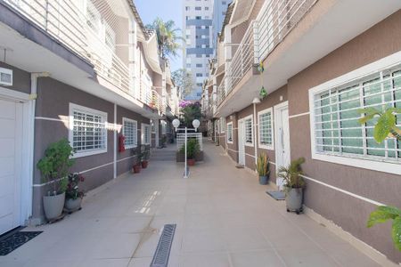 Área externa de casa de condomínio à venda com 3 quartos, 120m² em Vila Isolina Mazzei, São Paulo