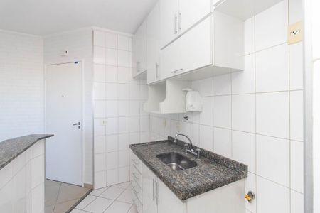 Cozinha  de apartamento à venda com 2 quartos, 47m² em Vila Mazzei, São Paulo