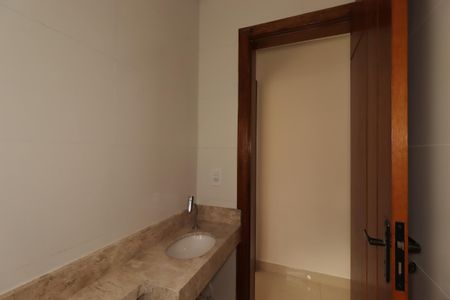 Apartamento para alugar com 68m², 2 quartos e 1 vagaBanheiro Social