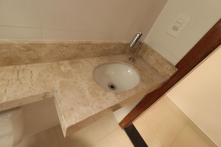 Apartamento para alugar com 68m², 2 quartos e 1 vagaBanheiro Social - Pia