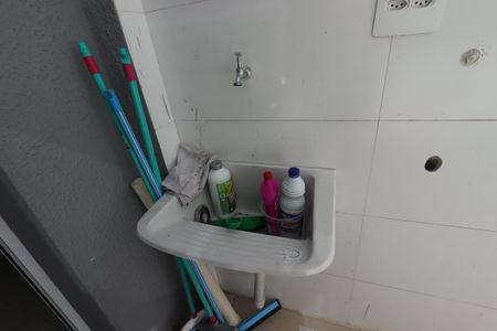 Apartamento para alugar com 68m², 2 quartos e 1 vagaÁrea de Serviço - Tanque