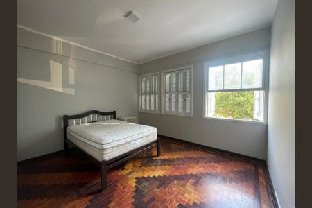 Apartamento para alugar com 3 quartos, 118m² em Industrial, Novo Hamburgo