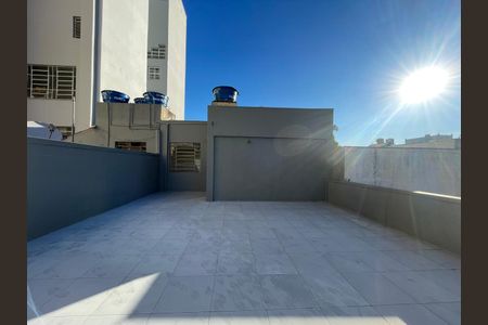 Apartamento à venda com 118m², 3 quartos e sem vaga