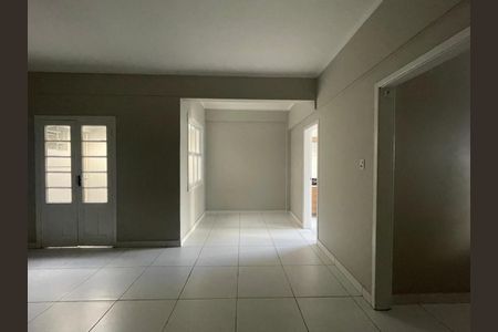 Apartamento à venda com 118m², 3 quartos e sem vaga