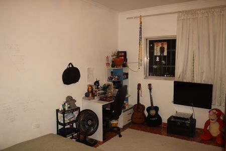 Quarto 2 de casa à venda com 3 quartos, 160m² em Jardim Grimaldi, São Paulo