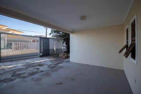 Garagem de casa de condomínio para alugar com 5 quartos, 460m² em Condomínio Solar de Brasília, Brasília