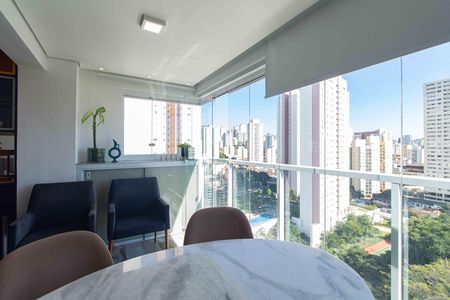Varanda de apartamento à venda com 2 quartos, 76m² em Aclimação, São Paulo
