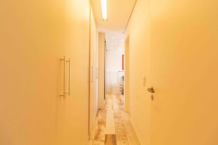 Suíte 1 de apartamento à venda com 2 quartos, 76m² em Aclimação, São Paulo