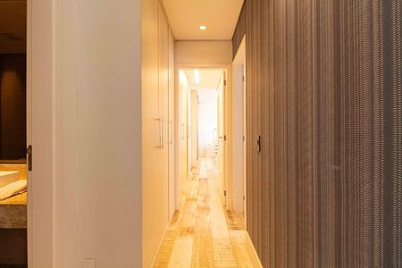 Corredor de apartamento à venda com 2 quartos, 76m² em Aclimação, São Paulo