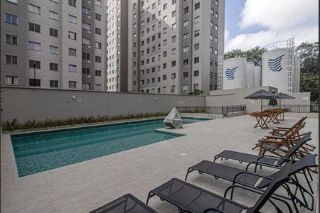 Apartamento à venda com 35m², 2 quartos e sem vagaÁrea comum - Piscina