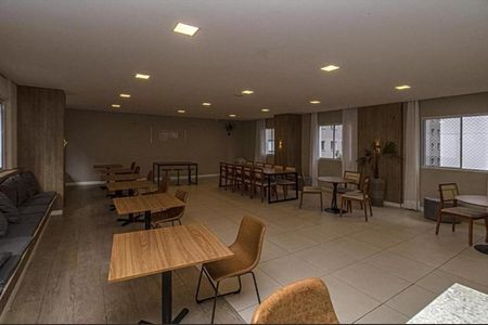 Apartamento à venda com 35m², 2 quartos e sem vagaÁrea comum - Salão de festas