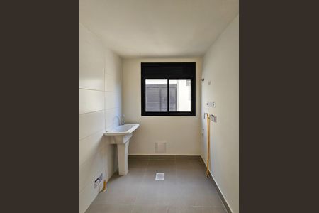 Área de serviço de apartamento à venda com 2 quartos, 44m² em Lomba do Pinheiro, Porto Alegre