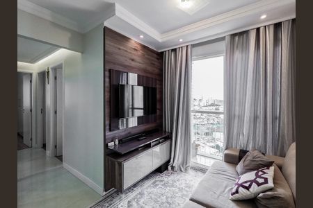 Apartamento à venda com 3 quartos, 64m² em Parque Maria Domitila, São Paulo