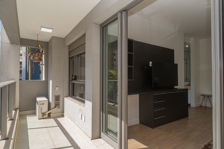 Apartamento para alugar com 45m², 1 quarto e 1 vaga Apartamento para alugar com 45m², 1 quarto e 1 vagaVaranda da Sala