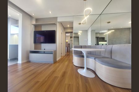 Sala de apartamento para alugar com 2 quartos, 46m² em Jardim Santo Antoninho, São Paulo