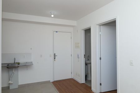 Sala de apartamento para alugar com 2 quartos, 34m² em Parque Dom Joao Neri, São Paulo
