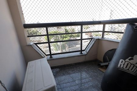 Sacada Suíte de apartamento à venda com 3 quartos, 144m² em Vila Guiomar, Santo André
