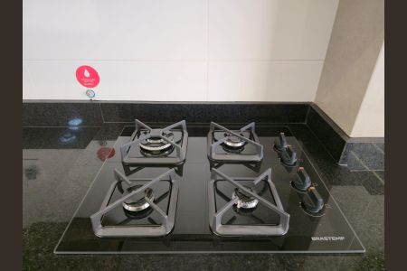 Cozinha de apartamento para alugar com 1 quarto, 41m² em Picanço, Guarulhos