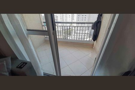 Sacada de apartamento à venda com 2 quartos, 48m² em Km 18, Osasco