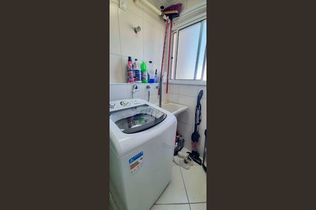 Área de Serviço de apartamento à venda com 2 quartos, 48m² em Km 18, Osasco