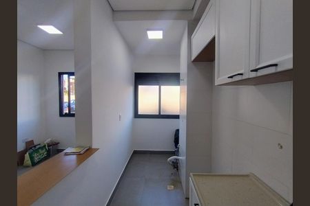 Apartamento para alugar com 49m², 2 quartos e 1 vaga Apartamento para alugar com 49m², 2 quartos e 1 vagaCozinha e Área de Serviço
