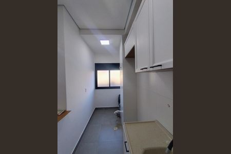 Apartamento para alugar com 49m², 2 quartos e 1 vaga Apartamento para alugar com 49m², 2 quartos e 1 vagaCozinha e Área de Serviço